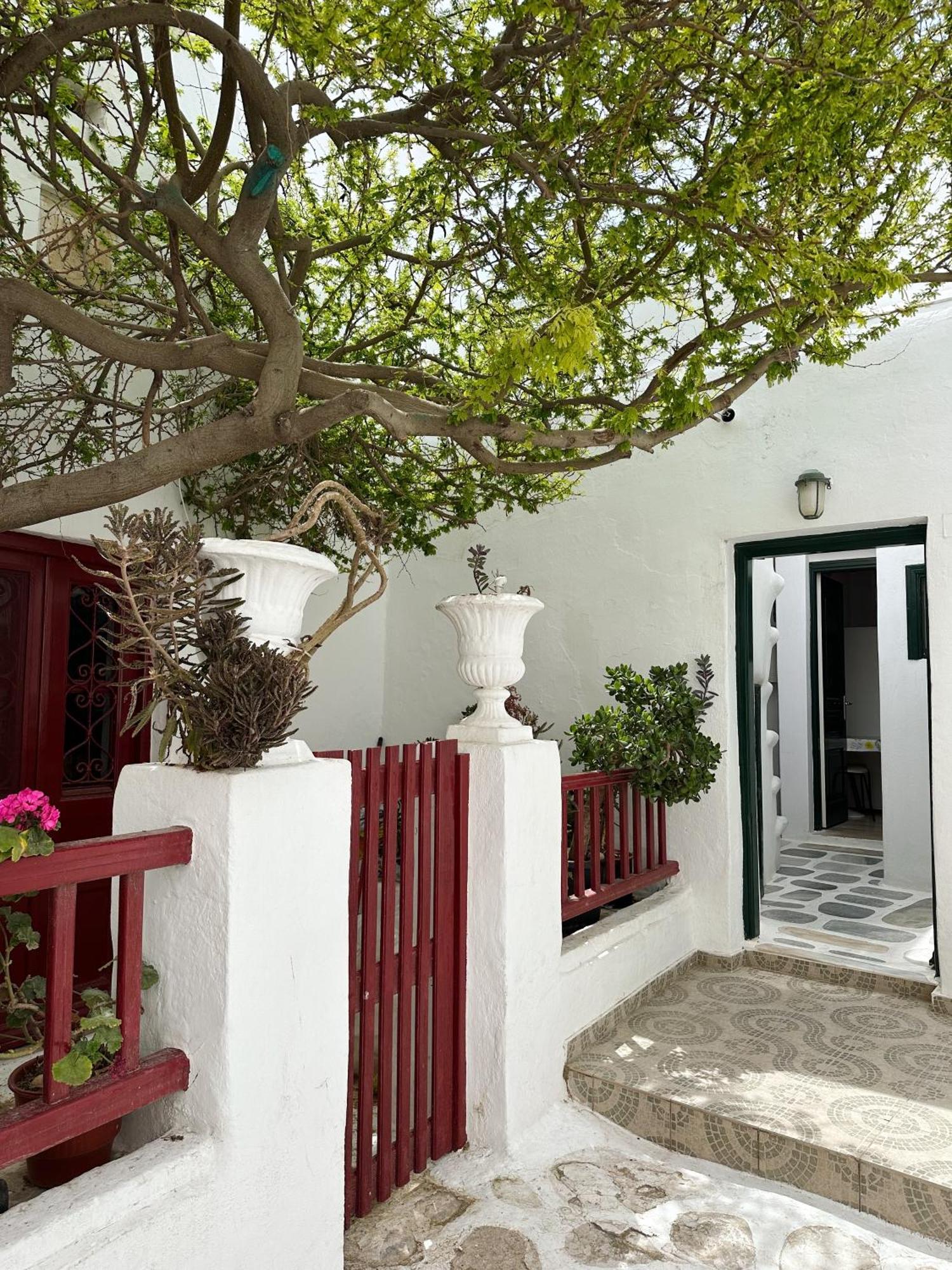 Lalaland Apartment Mykonos Town Exterior photo